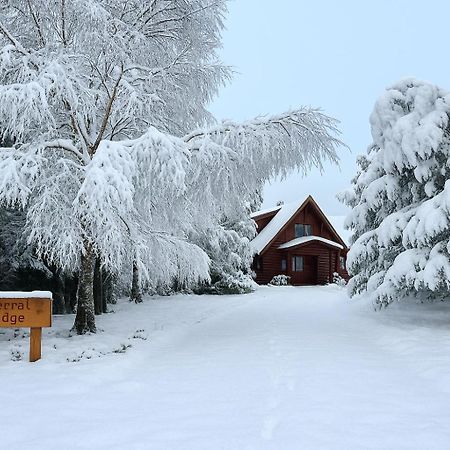 Totara Lodge - Unwind, Relax & Enjoy - Mt Lyford ภายนอก รูปภาพ