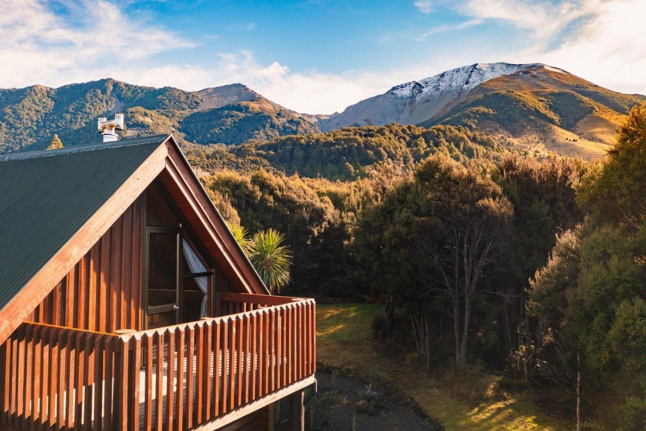 Totara Lodge - Unwind, Relax & Enjoy - Mt Lyford ภายนอก รูปภาพ
