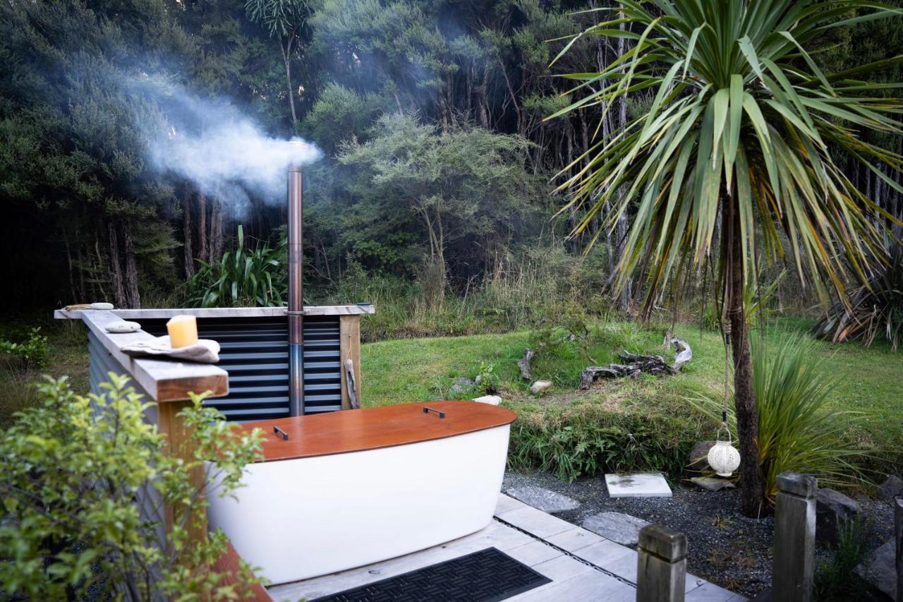 Totara Lodge - Unwind, Relax & Enjoy - Mt Lyford ภายนอก รูปภาพ