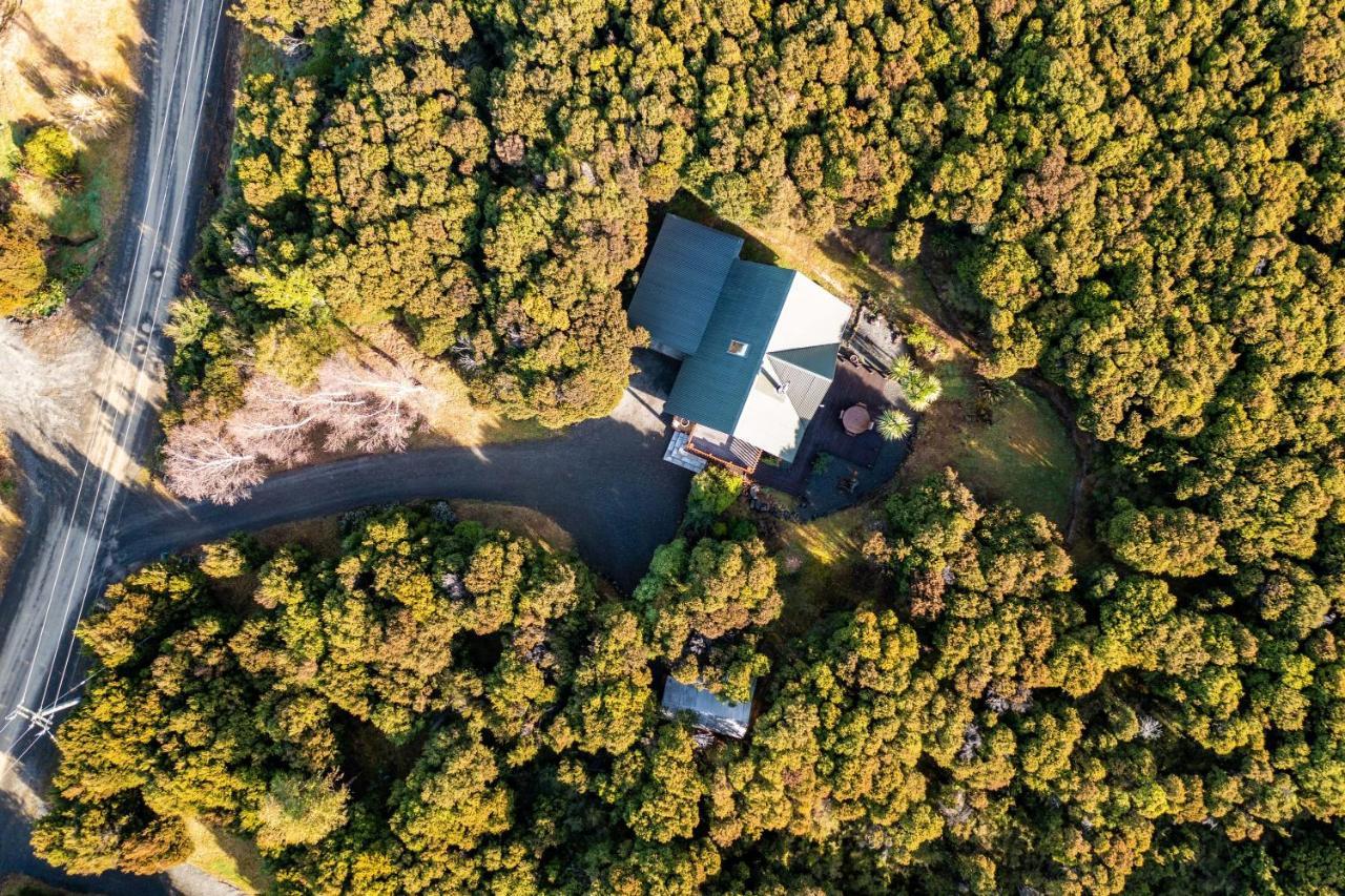 Totara Lodge - Unwind, Relax & Enjoy - Mt Lyford ภายนอก รูปภาพ