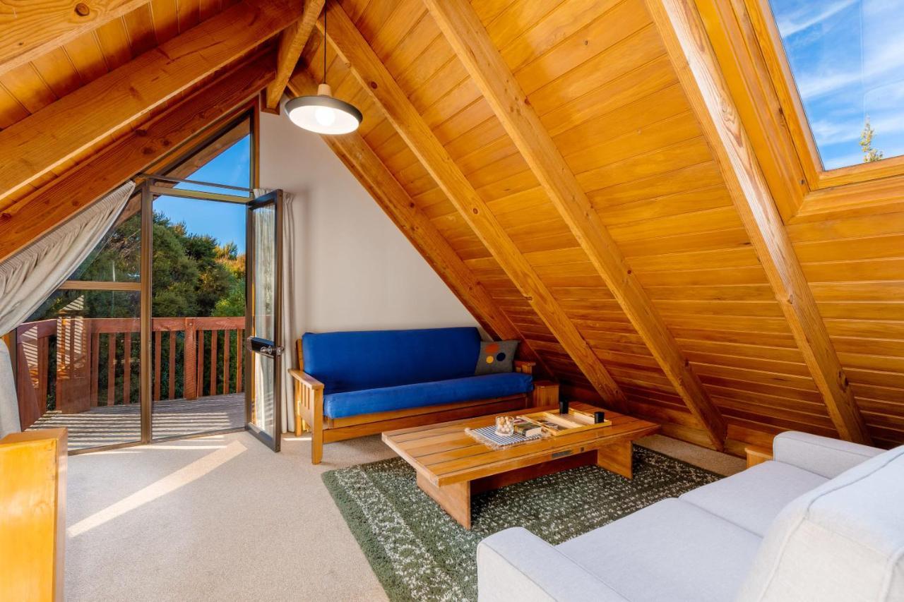Totara Lodge - Unwind, Relax & Enjoy - Mt Lyford ภายนอก รูปภาพ